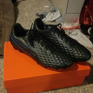 Nike Legend 8 Pro FG